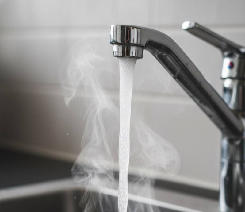 Пожилой обнинец, который, принимая ванну, обварился кипятком, скончался в КБ8

Трагедия случилась...