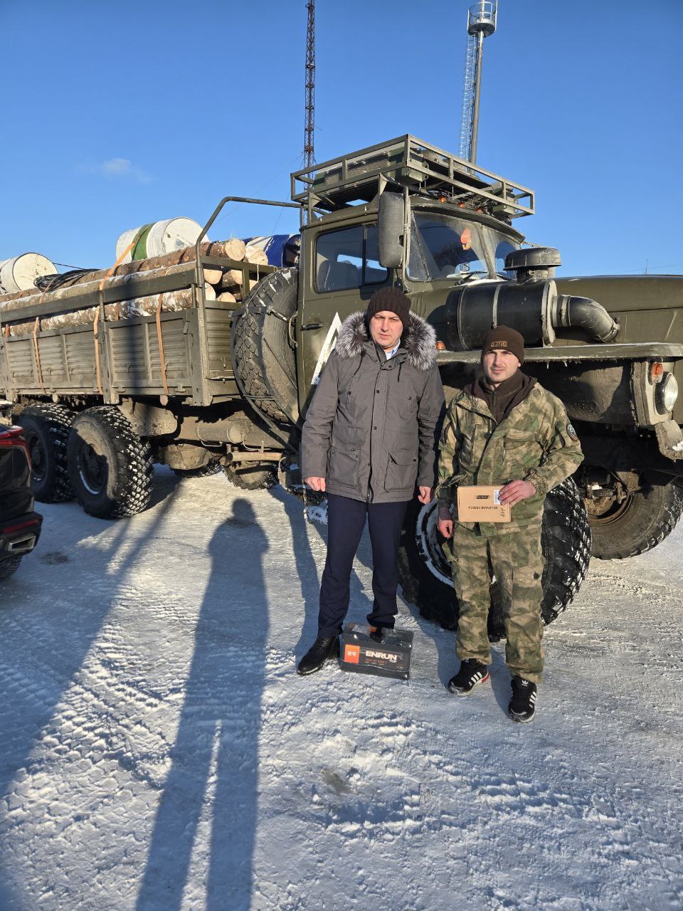 Из Малоярославца на передовую отправили гуманитарную помощь. В грузе – зарядные устройства, элект...