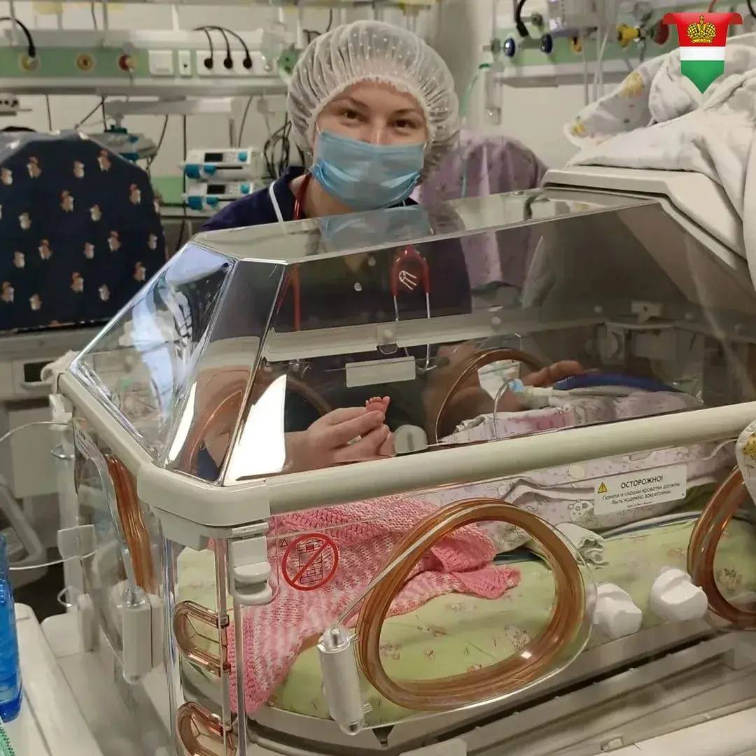 Сегодня отмечают День неонатолога. Врачи этой специальности оказывают первую помощь новорожденным...